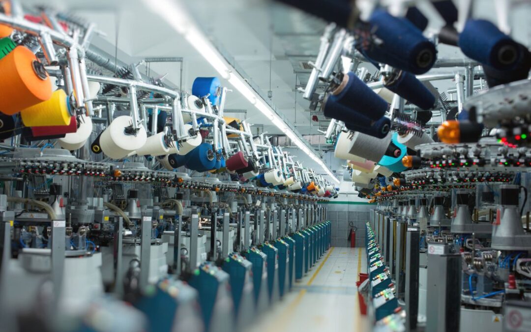 Impianti di filtrazione aria per industrie tessili: come funzionano